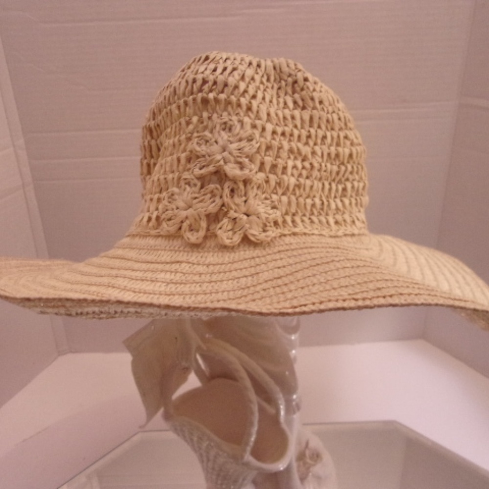 Floppy August Hat. Pos7